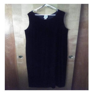 Long Black Velvet Dress